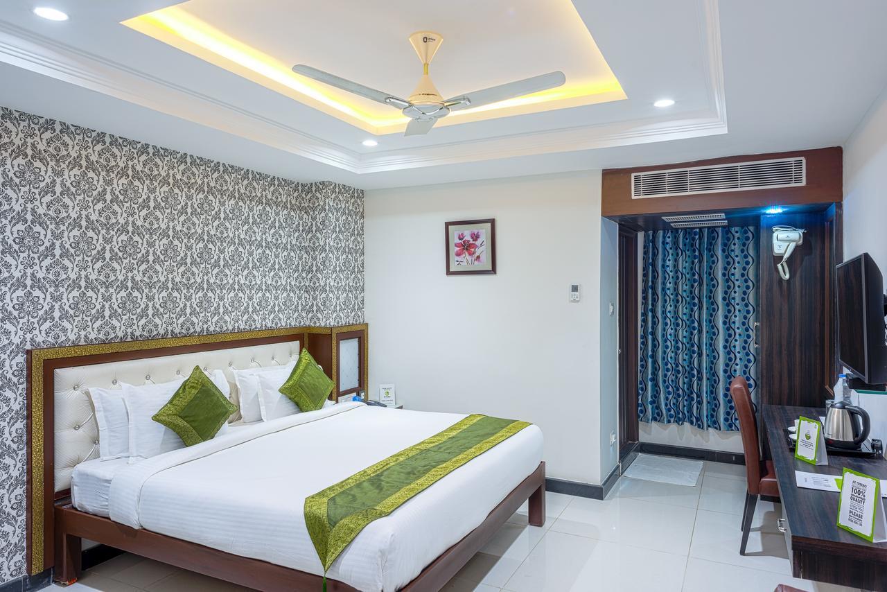 Treebo Empire Hotel Vijayawada Luaran gambar