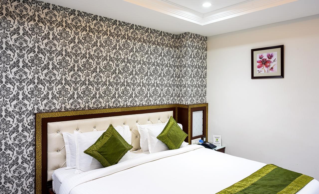 Treebo Empire Hotel Vijayawada Luaran gambar