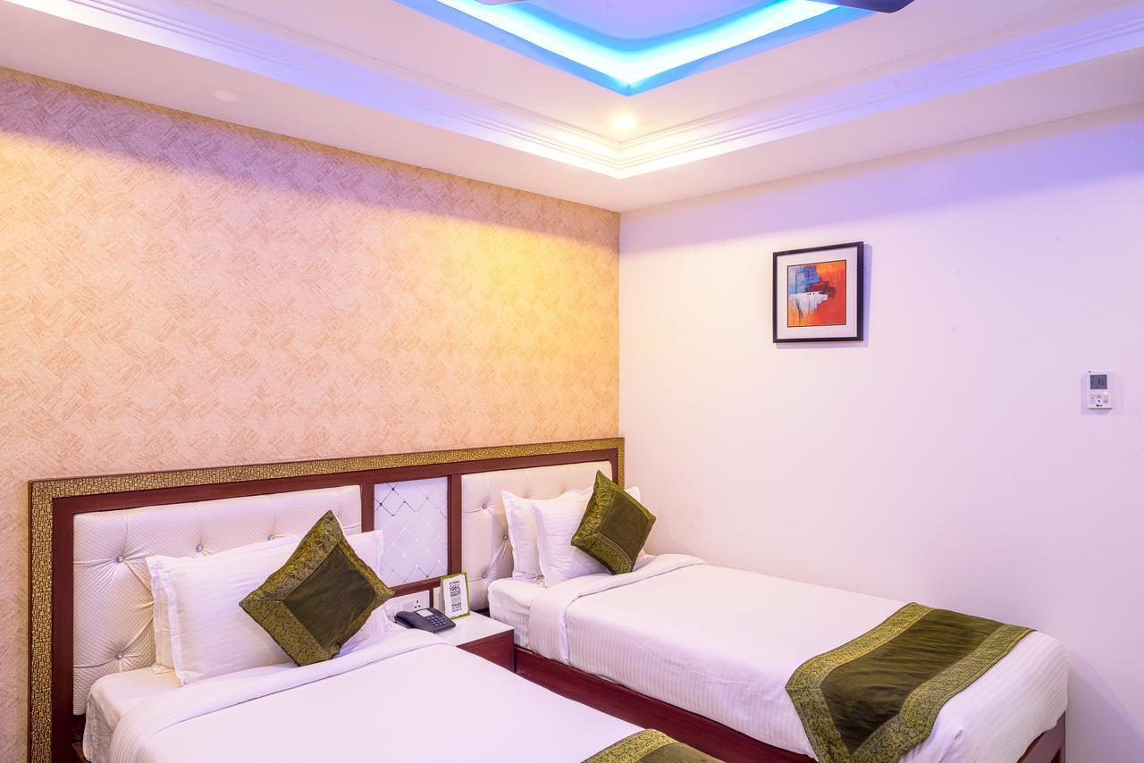 Treebo Empire Hotel Vijayawada Luaran gambar